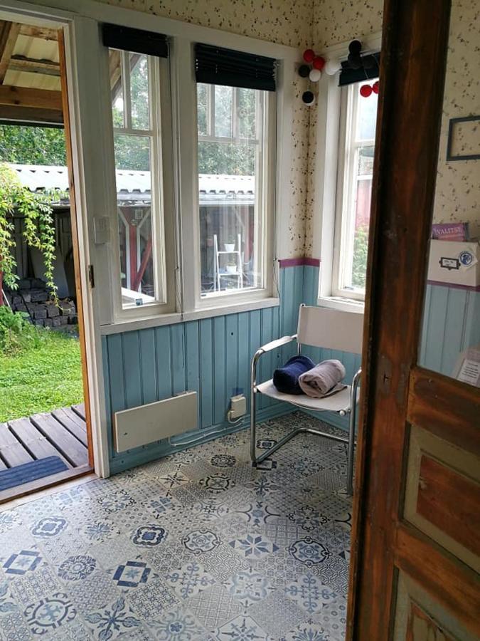 Kirkkokadun Amanda Ja Olga Bed & Breakfast Uusikaupunki Ngoại thất bức ảnh