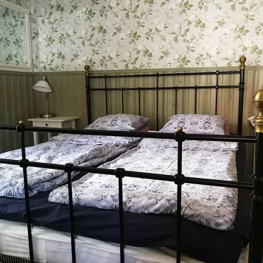Kirkkokadun Amanda Ja Olga Bed & Breakfast Uusikaupunki Ngoại thất bức ảnh
