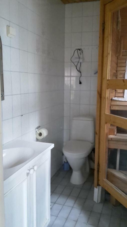 Kirkkokadun Amanda Ja Olga Bed & Breakfast Uusikaupunki Ngoại thất bức ảnh